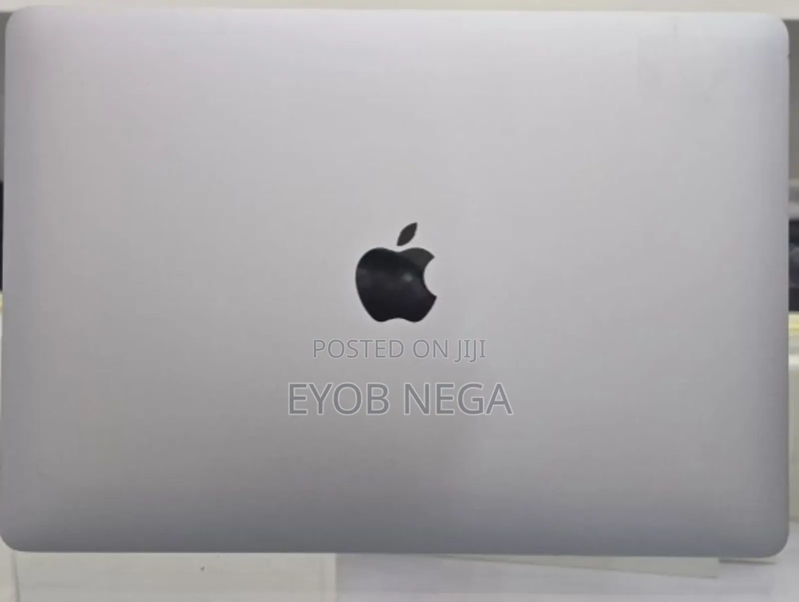 New Laptop Apple MacBook Air 2020 M1 8GB Apple M1 SSD 256GB