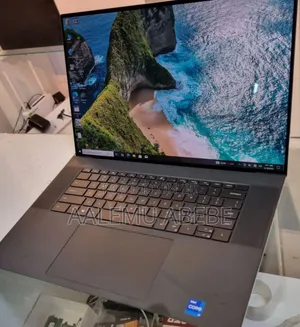 New Laptop Dell XPS 15 64GB Intel Core I7 SSD 2T