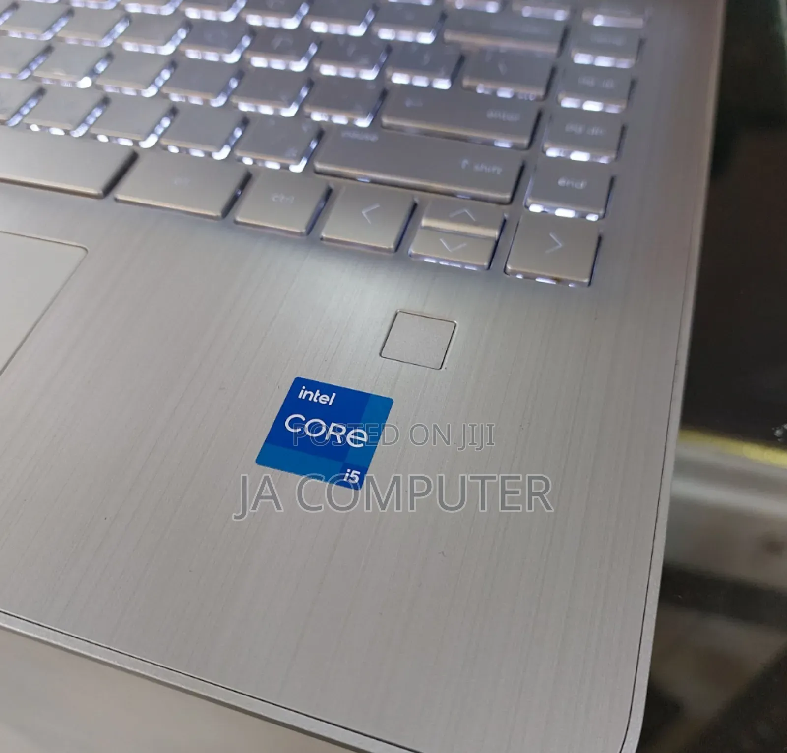 New Laptop HP Stream Notebook 8GB Intel Core I5 SSD 512GB