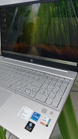 Photo - New Laptop HP Pavilion 15 16GB Intel Core I5 SSD 512GB
