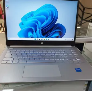 New Laptop HP 14-Dq1025cl 8GB Intel Core I5 SSD 512GB