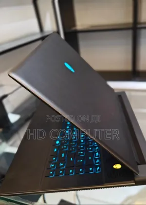 New Laptop Alienware M17x R2 32GB Intel Core I9 SSD 1T