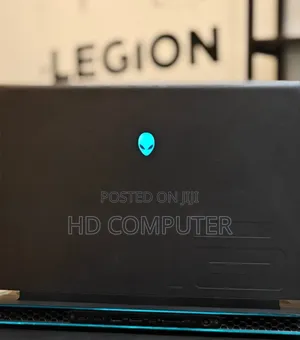 New Laptop Alienware M17x R2 32GB Intel Core I9 SSD 1T