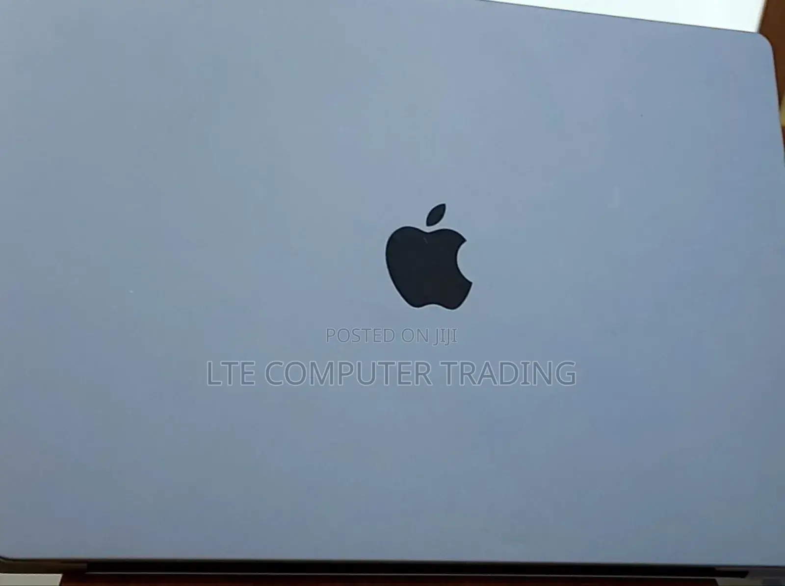New Laptop Apple MacBook Pro M1 16GB Apple M1 Pro SSD 1T