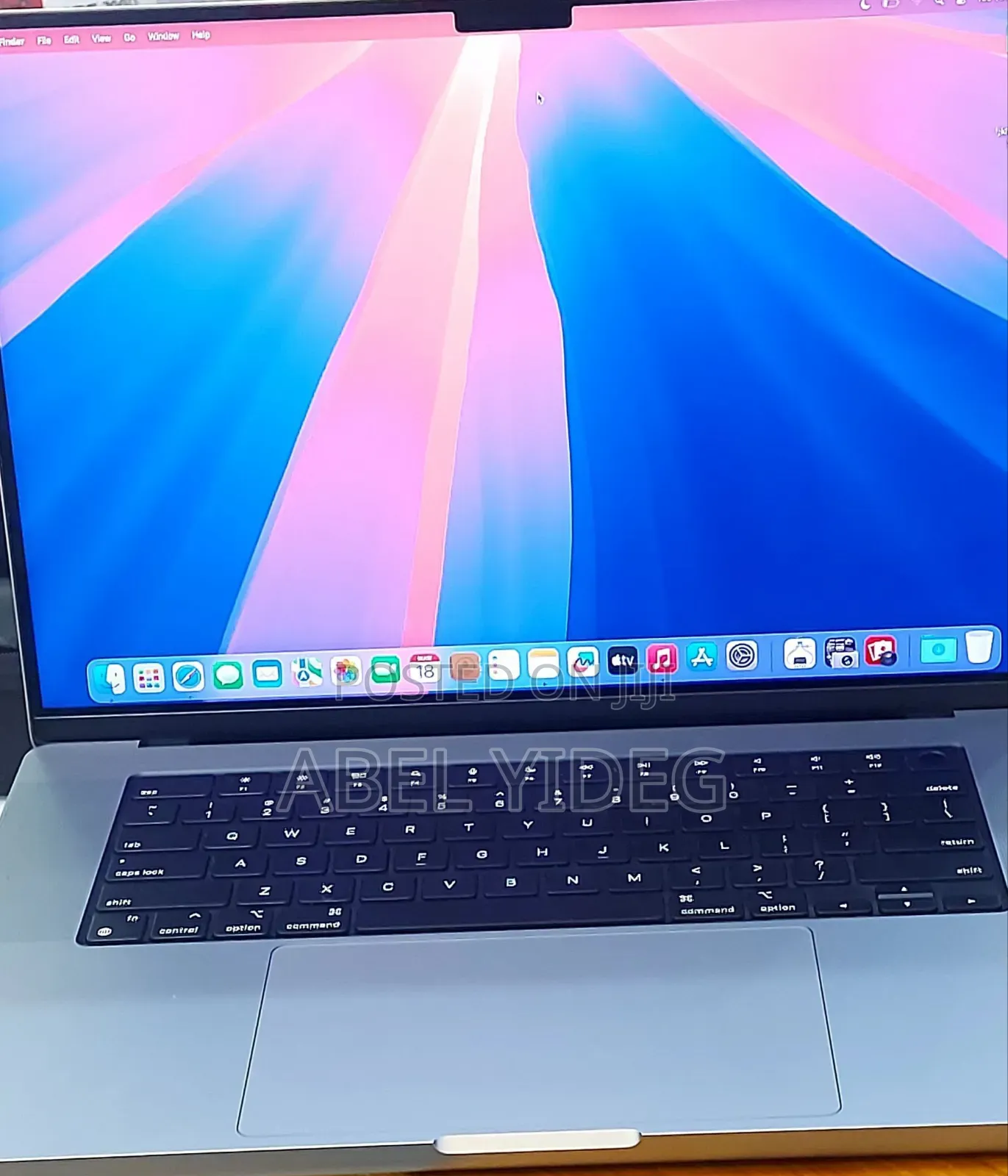 New Laptop Apple MacBook Pro 2021 M1 16GB Apple M1 Pro SSD 512GB