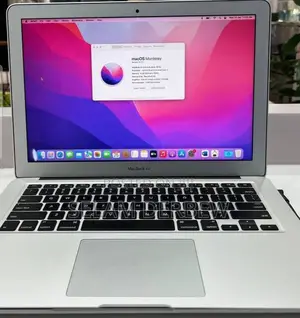 Photo - New Laptop Apple MacBook Air 2017 8GB Intel Core I7 SSD 512GB