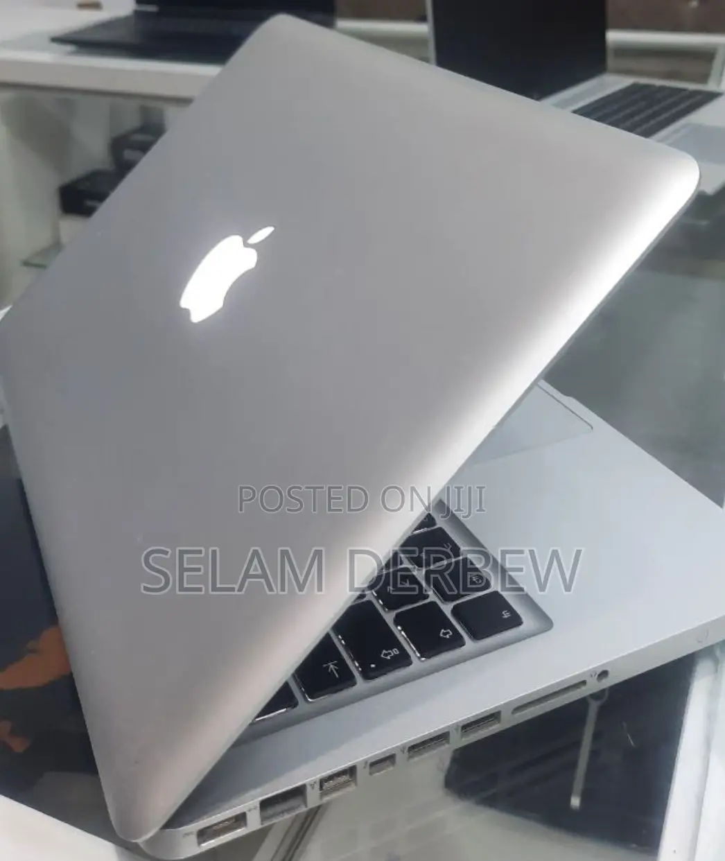 New Laptop Apple MacBook Pro 2012 4GB Intel Core I5 SSD 128GB
