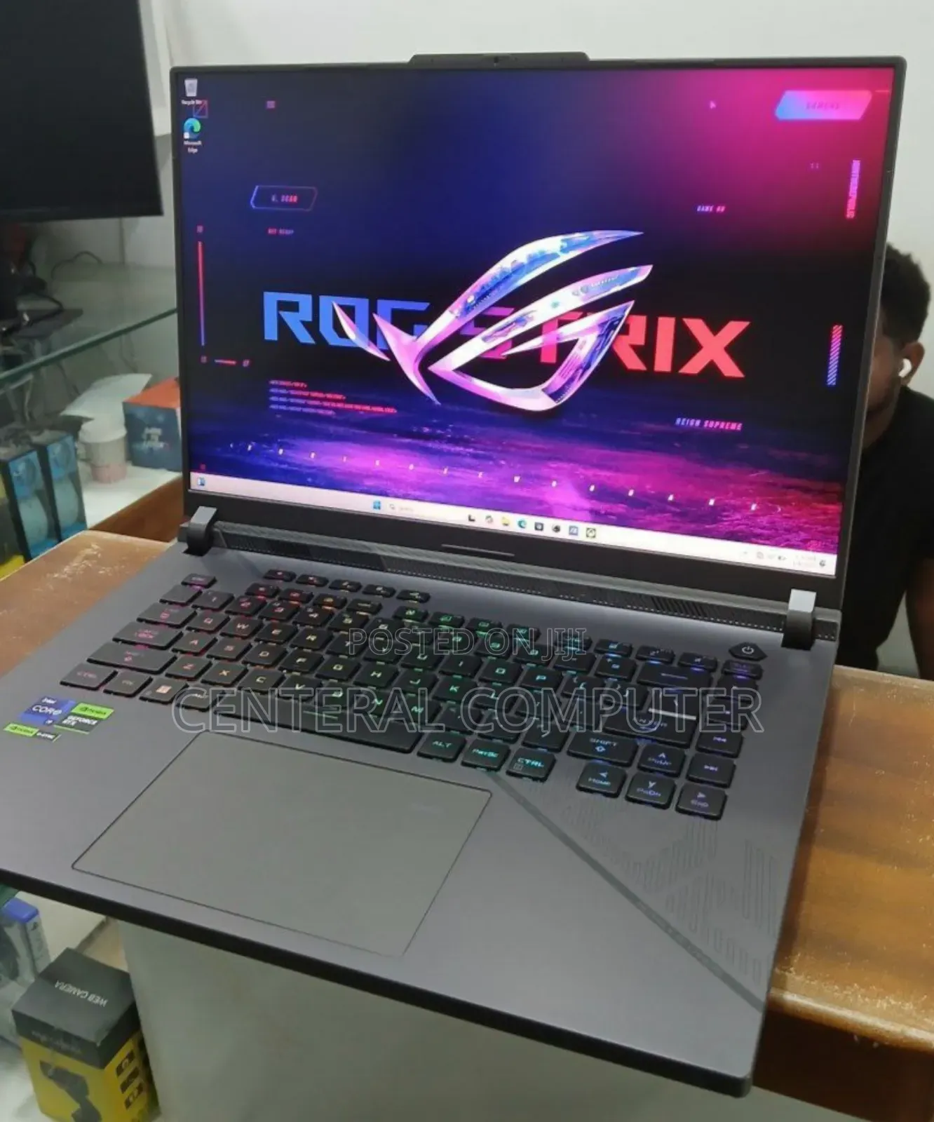 New Laptop Asus ROG Strix G16 G614 16GB Intel Core I9 SSD 1T