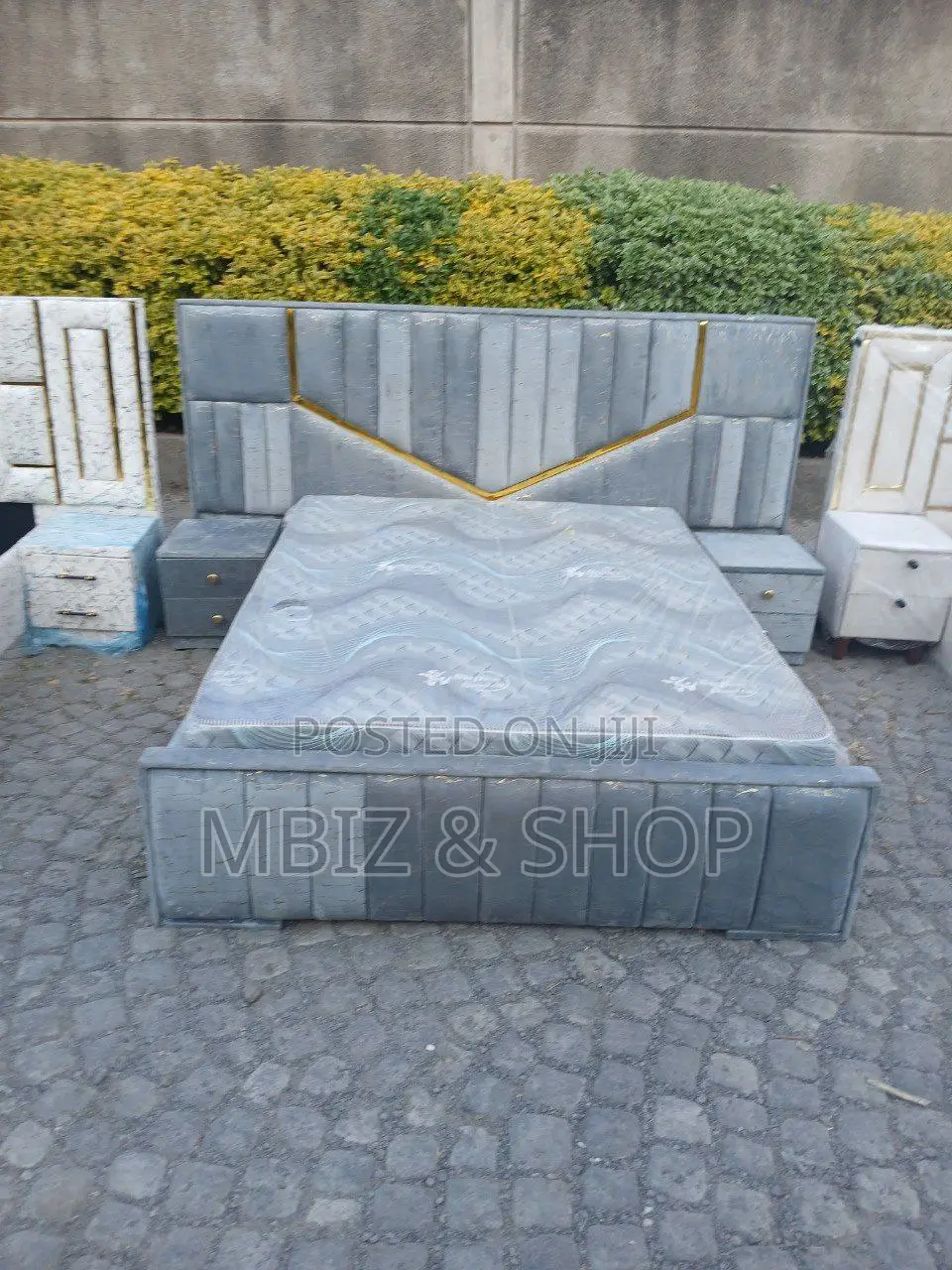 Modern and Quality Bed