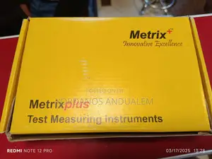 Photo - Digital Capacitance Meter