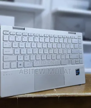 New Laptop HP Envy X360 8GB Intel Core I7 SSD 512GB
