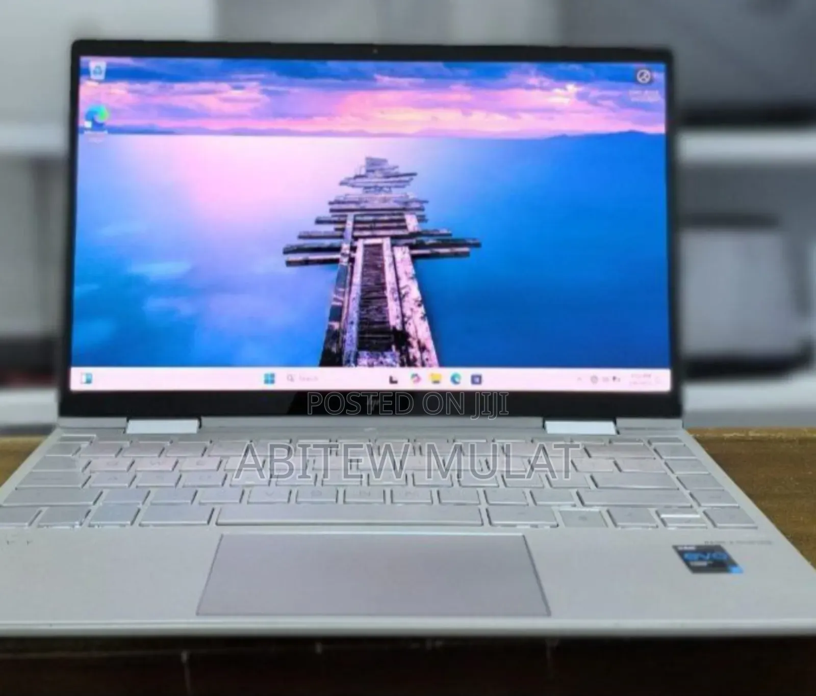 New Laptop HP Envy X360 8GB Intel Core I7 SSD 512GB