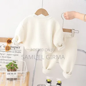 Smile Emoji 2 Piece Outfit Size: 1-6 Years