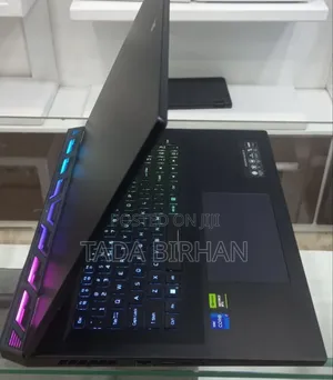 New Laptop Acer Predator Helios Neo 16 16GB Intel Core I7 SSD 1T