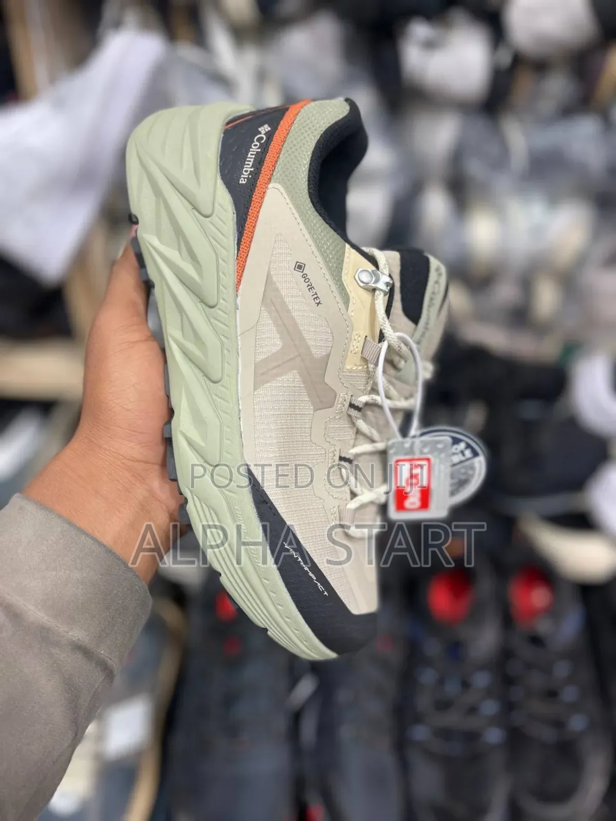 Colombia Hiking Water Proof Shies for Man's 