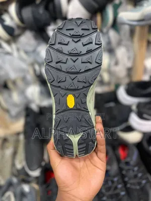 Colombia Hiking Water Proof Shies for Man's 