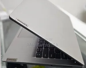 New Laptop Lenovo Ideapad 3 8GB Intel Core I5 SSD 256GB