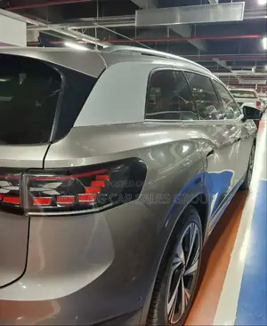 Volkswagen ID.6 2023