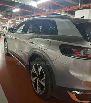 Volkswagen ID.6 2023