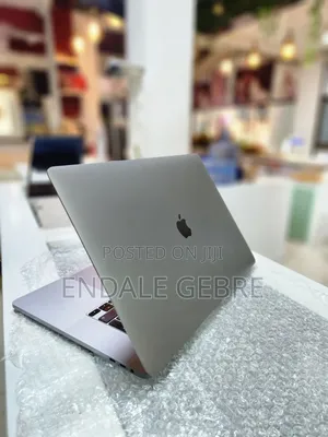 New Laptop Apple MacBook Pro 2019 32GB Intel Core I9 SSD 2T
