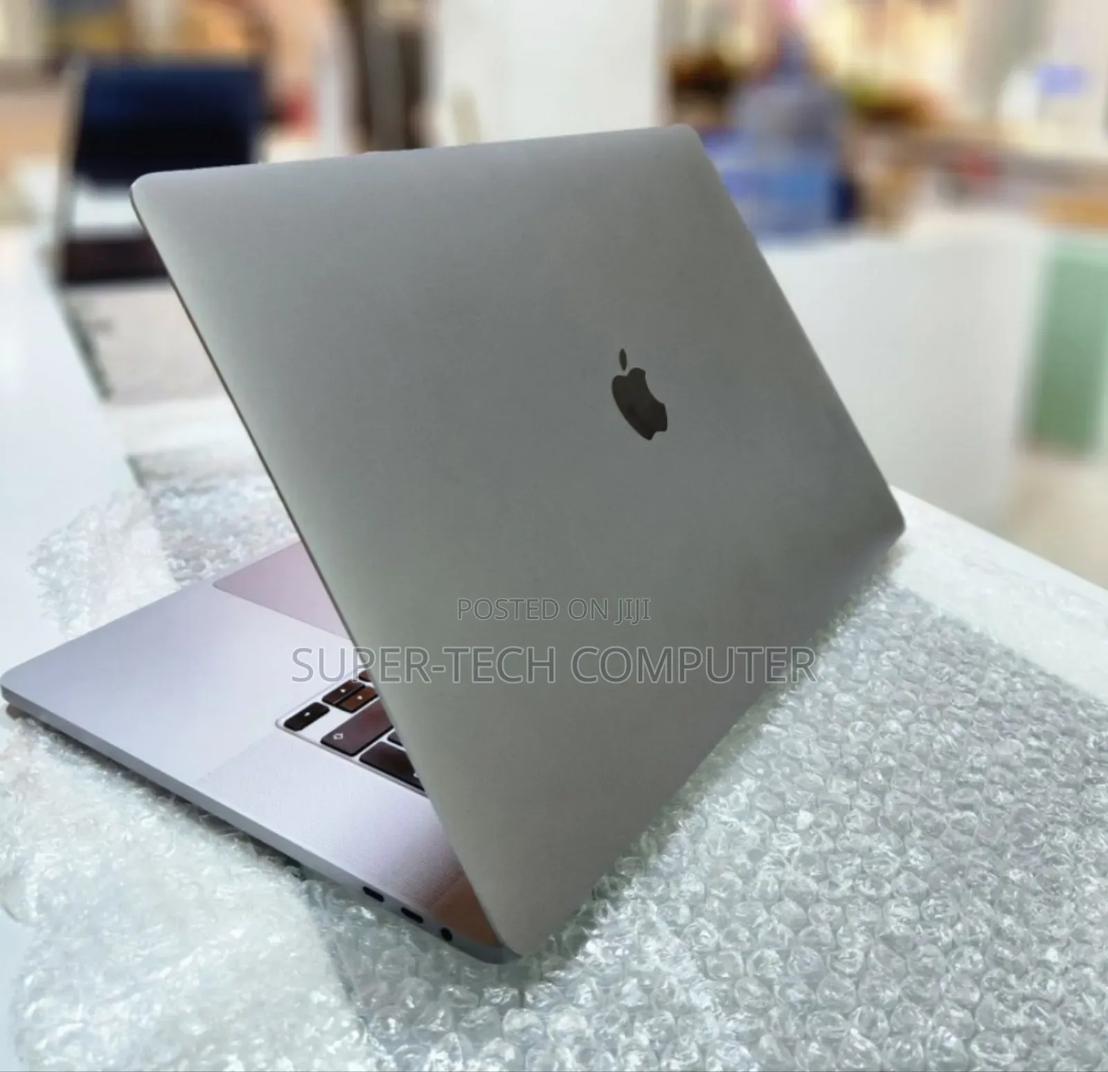 New Laptop Apple MacBook Pro 2019 32GB Intel Core I9 SSD 2T