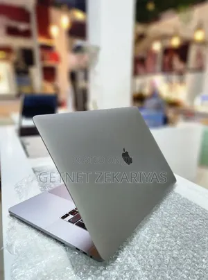 New Laptop Apple MacBook Pro 2019 32GB Intel Core I9 SSD 2T