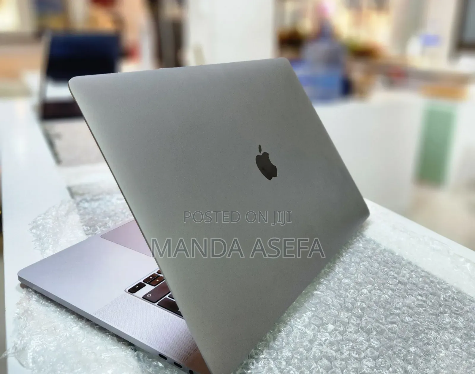 New Laptop Apple MacBook Pro 2019 32GB Intel Core I9 SSD 2T