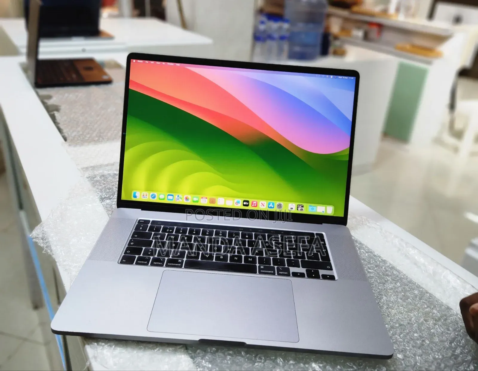 New Laptop Apple MacBook Pro 2019 32GB Intel Core I9 SSD 2T