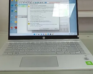 New Laptop HP Pavilion 10 16GB Intel Core I5 SSD 512GB