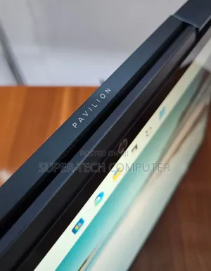 New Laptop HP Pavilion X360 8GB Intel Core I3 SSD 256GB