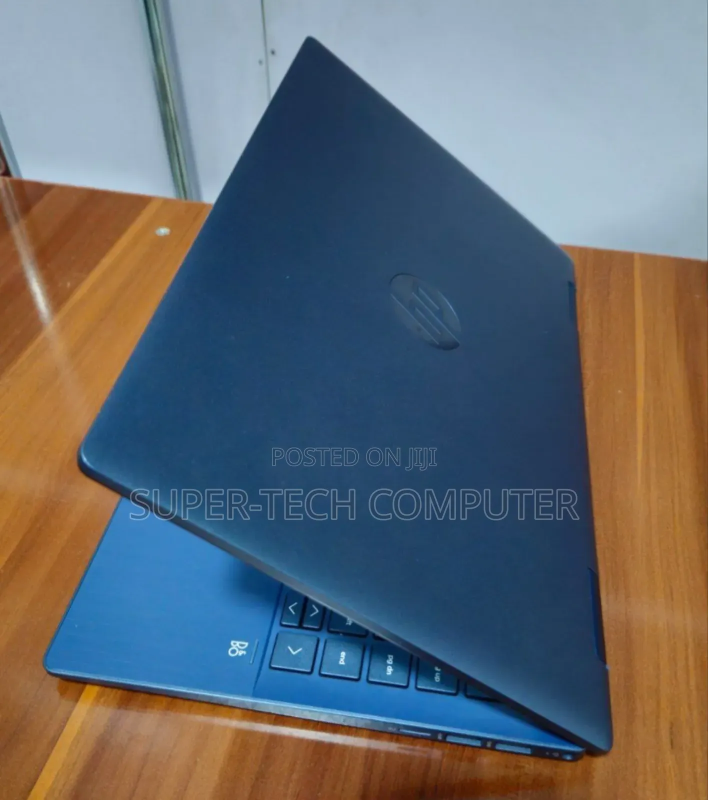 New Laptop HP Pavilion X360 8GB Intel Core I3 SSD 256GB