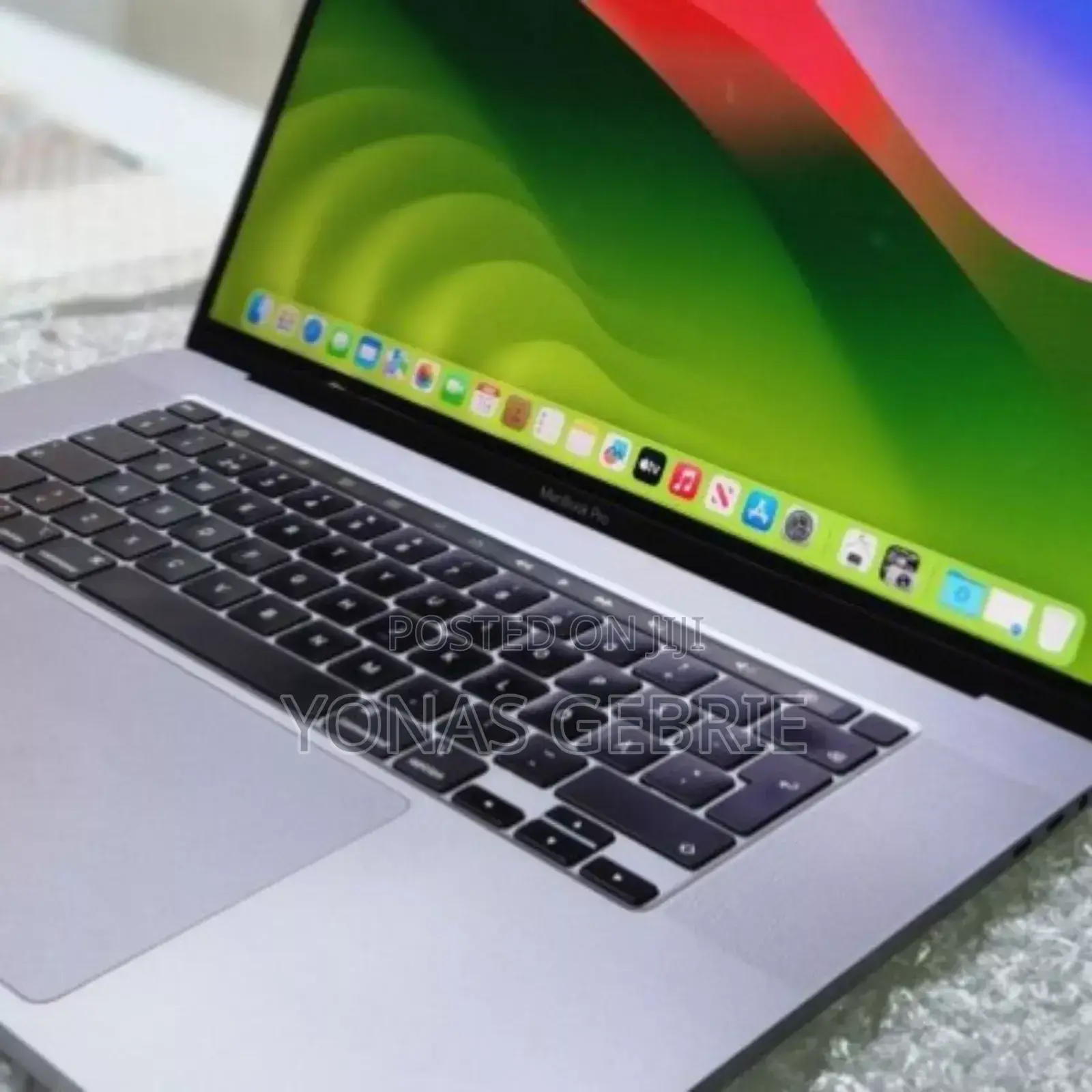 New Laptop Apple MacBook Pro 2019 32GB Intel Core I9 SSD 2T