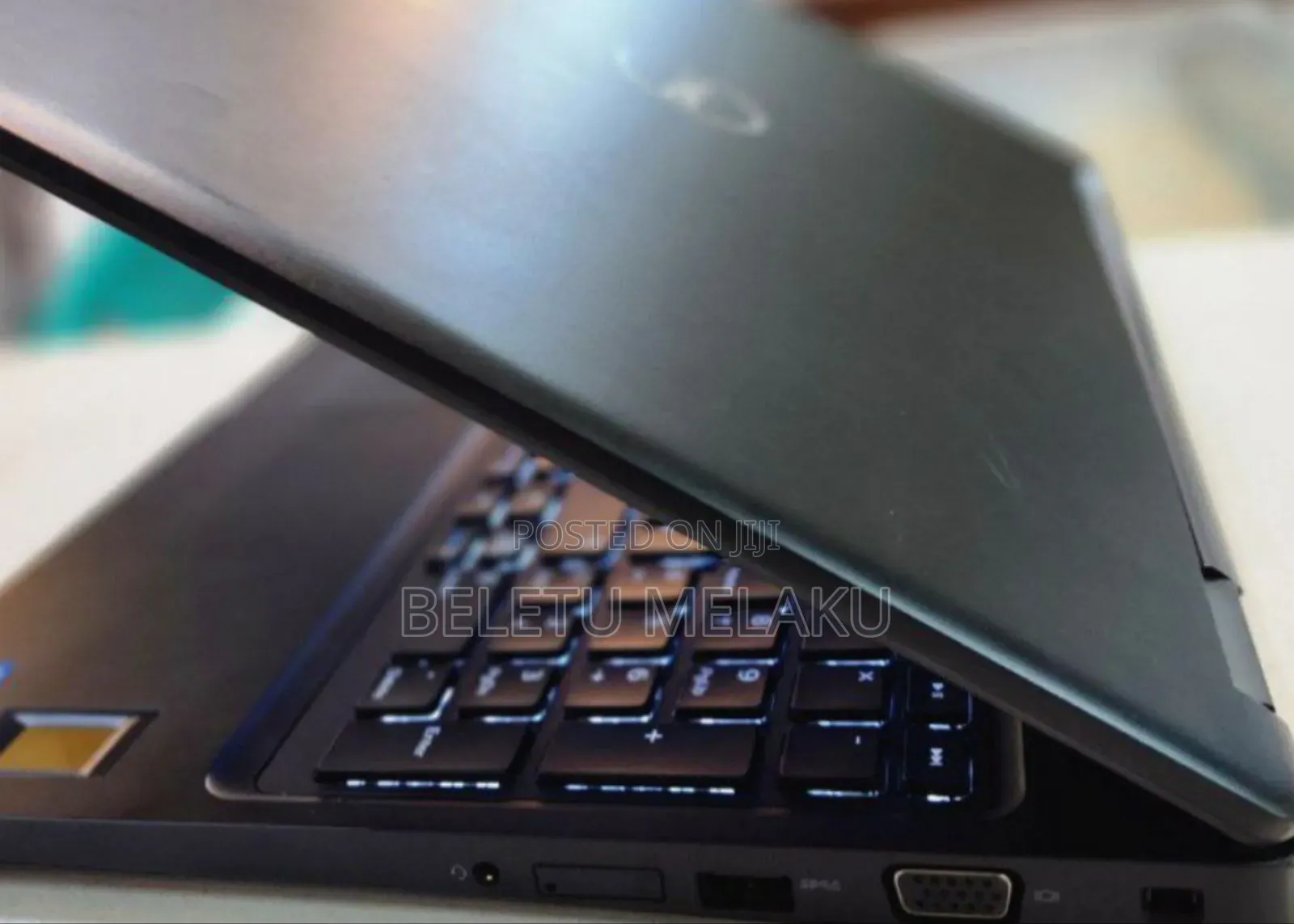 New Laptop Dell Latitude 5580 8GB Intel Core I5 SSD 256GB