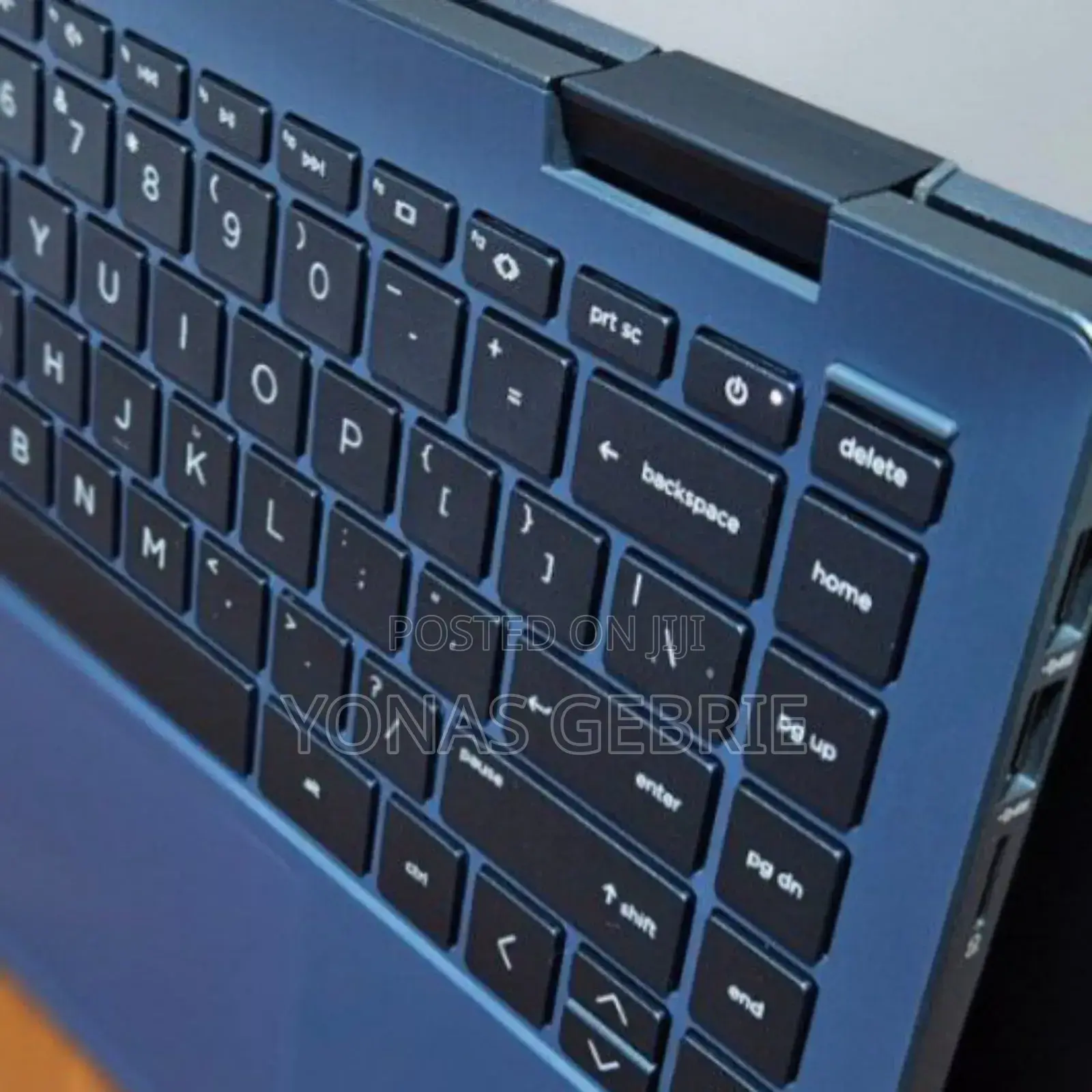 New Laptop HP Pavilion X360 8GB Intel Core I3 SSD 256GB