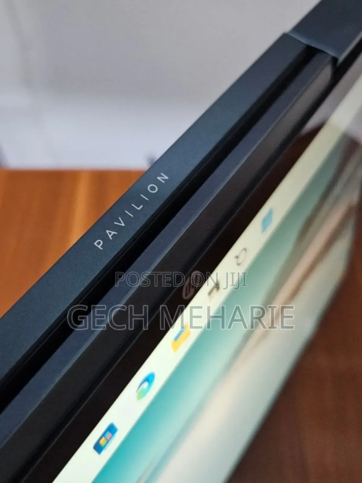 New Laptop HP Pavilion 15 8GB Intel Core I3 SSD 256GB