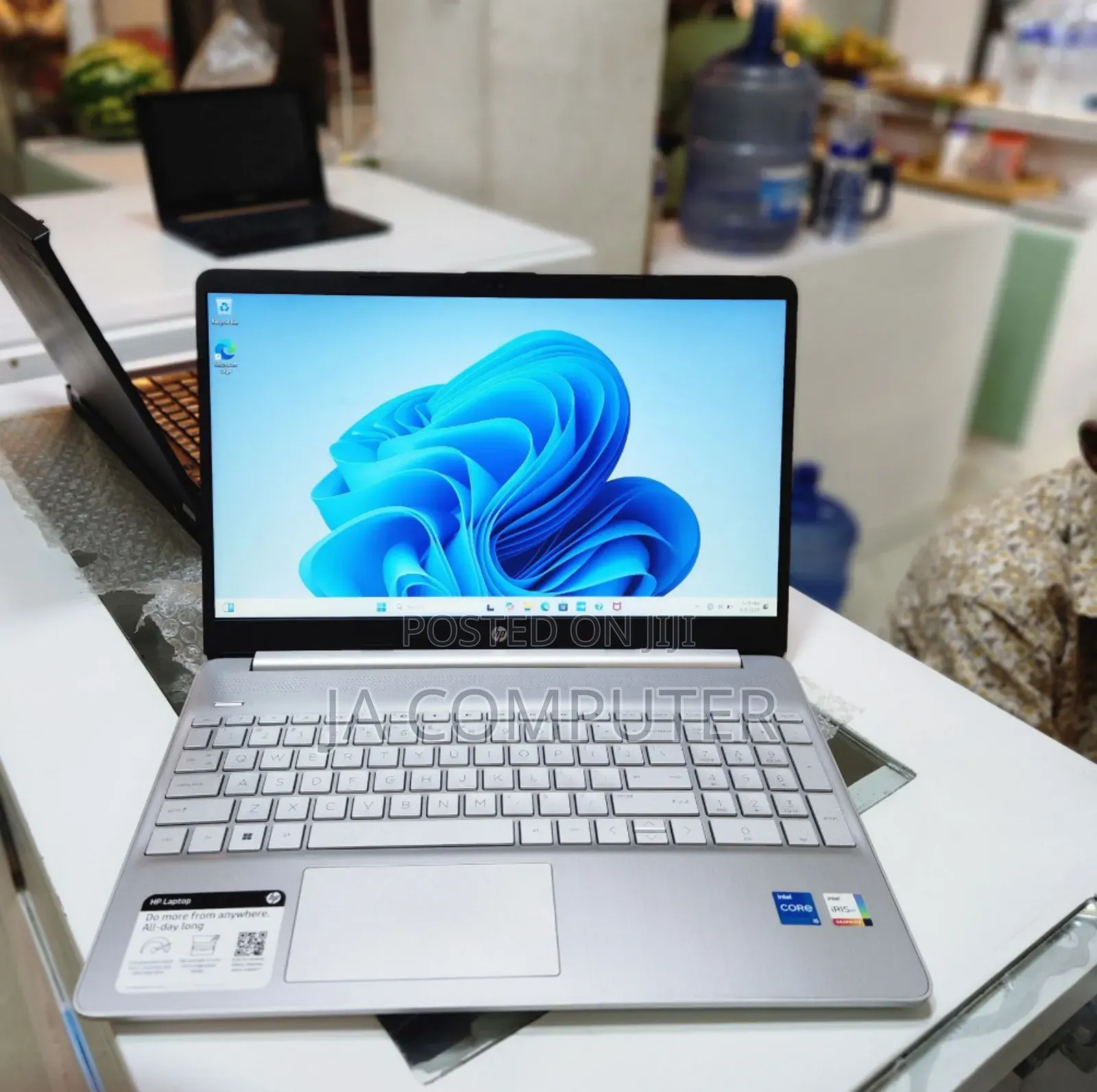 New Laptop HP Stream Notebook 8GB Intel Core I5 SSD 512GB