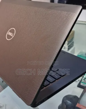 Photo - New Laptop Dell Latitude 7430 32GB Intel Core I7 SSD 512GB