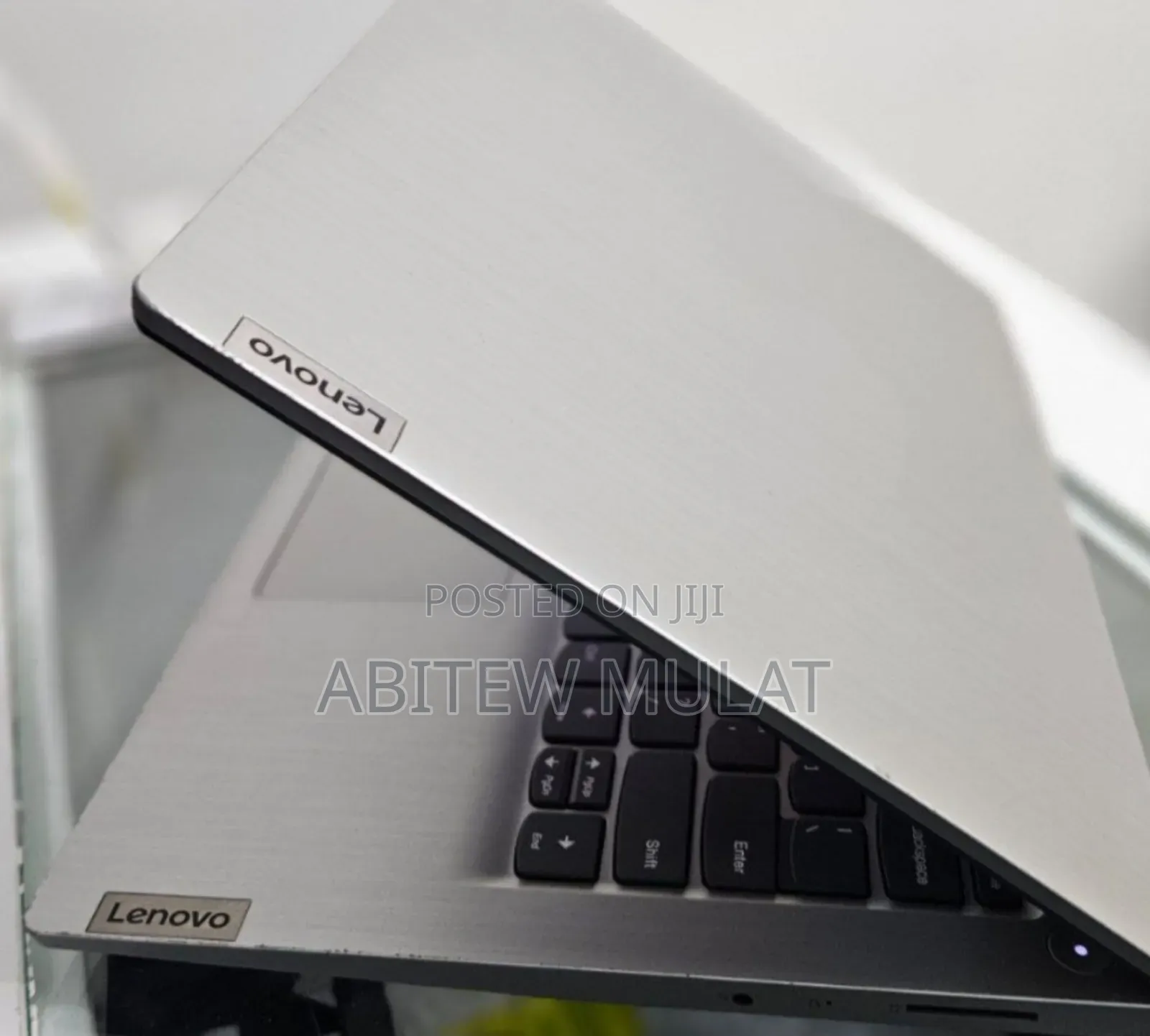 New Laptop Lenovo Ideapad 3 8GB Intel Core I5 SSD 256GB