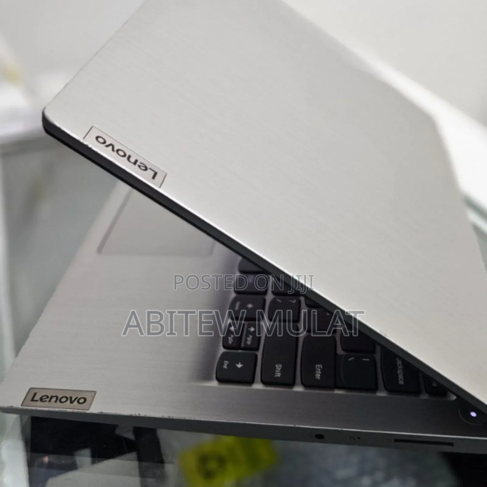 New Laptop Lenovo Ideapad 3 8GB Intel Core I5 SSD 256GB