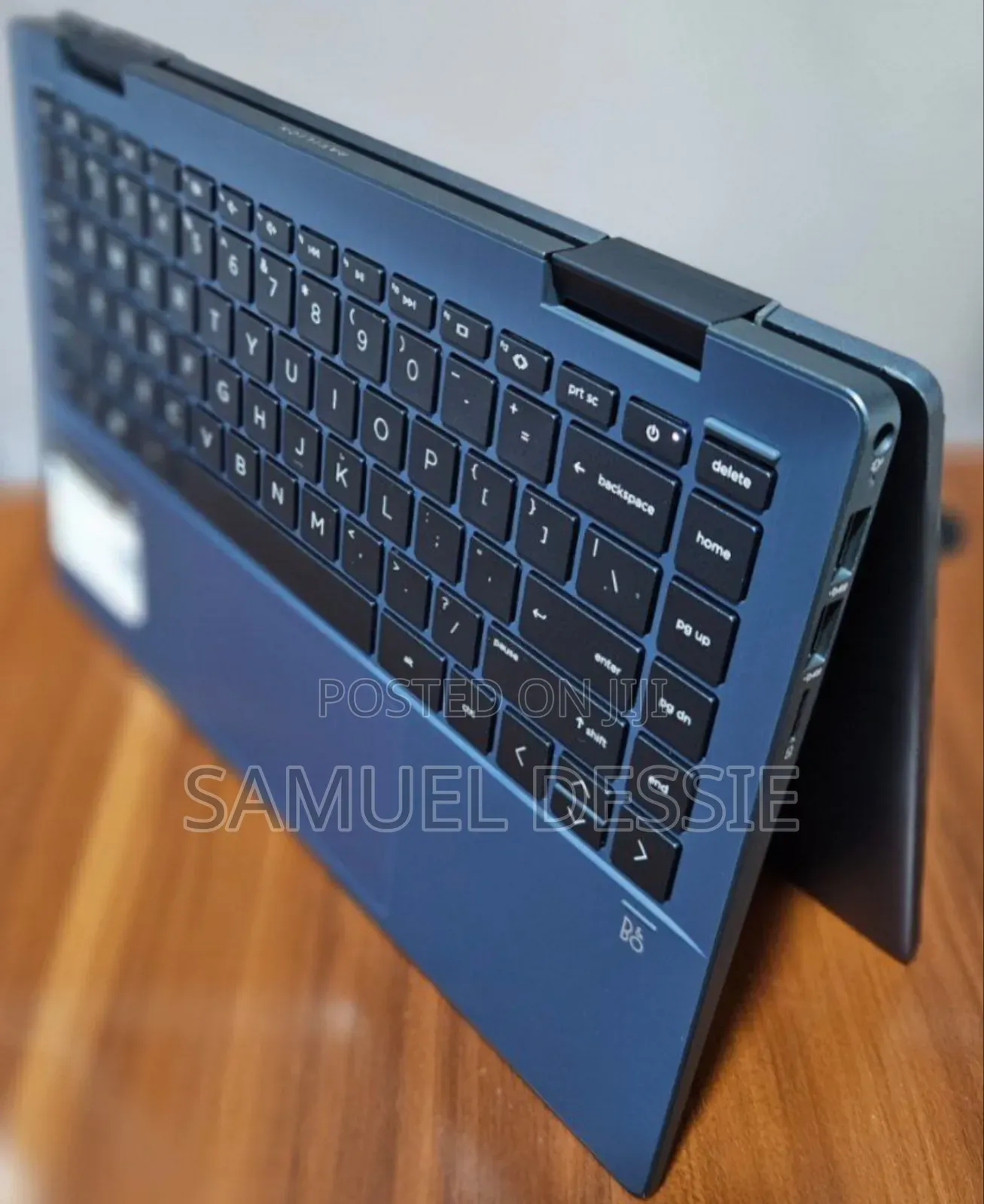 New Laptop HP Pavilion X360 8GB Intel Core I3 SSD 256GB