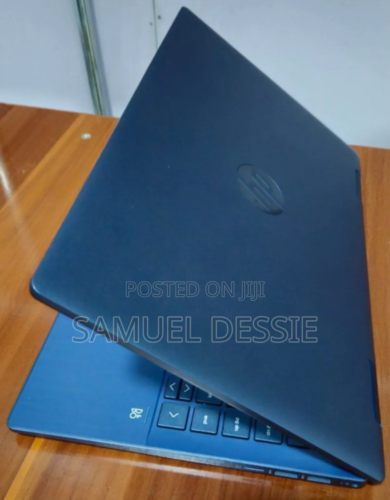 New Laptop HP Pavilion X360 8GB Intel Core I3 SSD 256GB