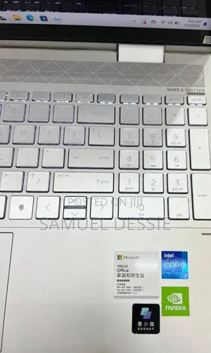 New Laptop HP Envy X360 16GB Intel Core I7 SSD 512GB