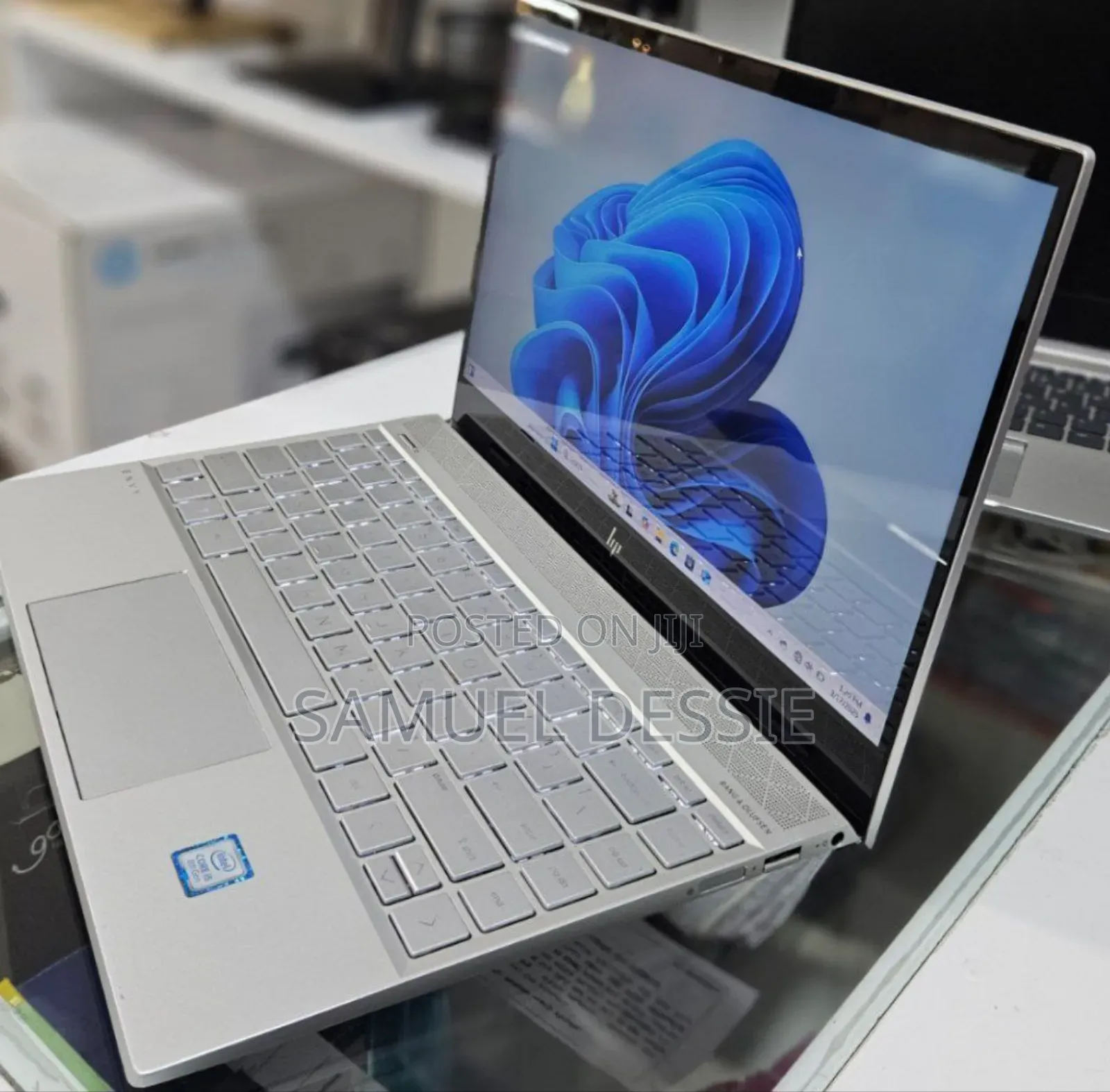 New Laptop HP Envy 13 8GB Intel Core I5 SSD 512GB