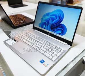 New Laptop HP Stream Notebook 8GB Intel Core I5 SSD 512GB