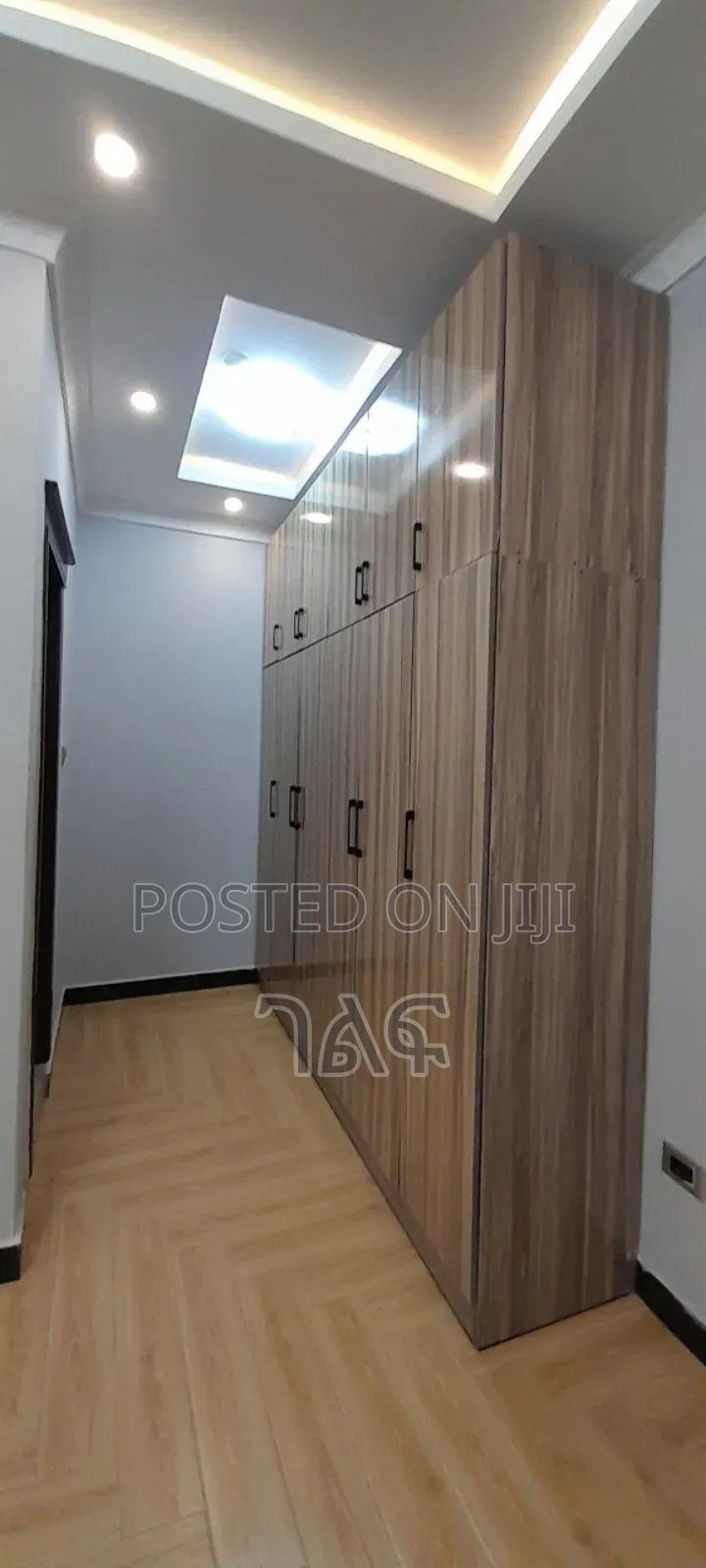 3bdrm Apartment in Apartment For, Bole for sale