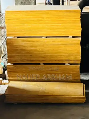 Photo - Plywood and Vaner