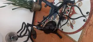 Photo - ጤንነቶን እና አቋሞን የሚጠበቁበት ዘመናዊ Reebok Sprint Exercise Bike