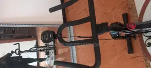 ጤንነቶን እና አቋሞን የሚጠበቁበት ዘመናዊ Reebok Sprint Exercise Bike