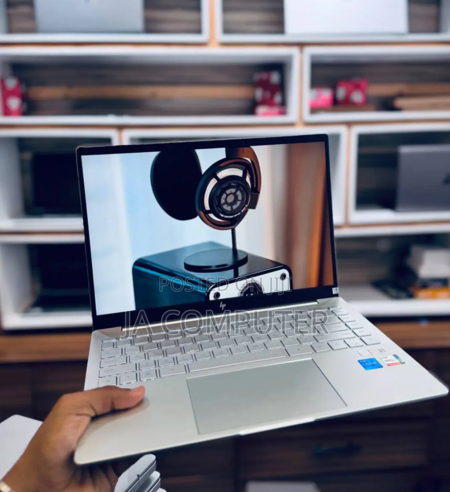 New Laptop HP Pavilion 15 16GB Intel Core I5 SSD 1T