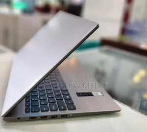 Laptop Lenovo Ideapad 3 8GB Intel Core I3 SSD 256GB